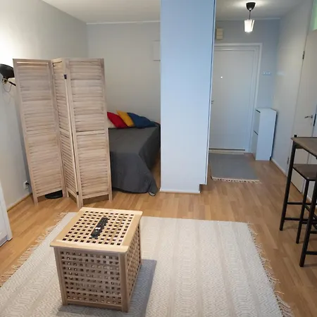 A Bright Studio With Views Διαμέρισμα *