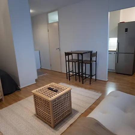 Apartman A Bright Studio With Views
