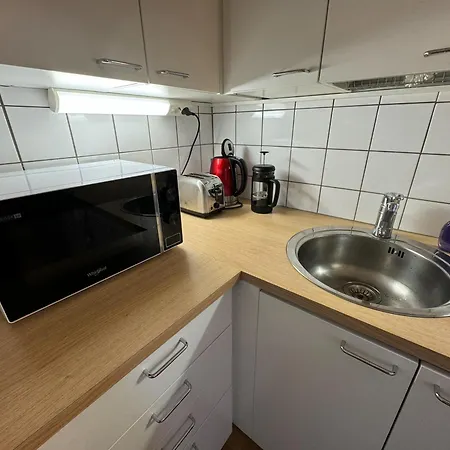 Apartman A Bright Studio With Views